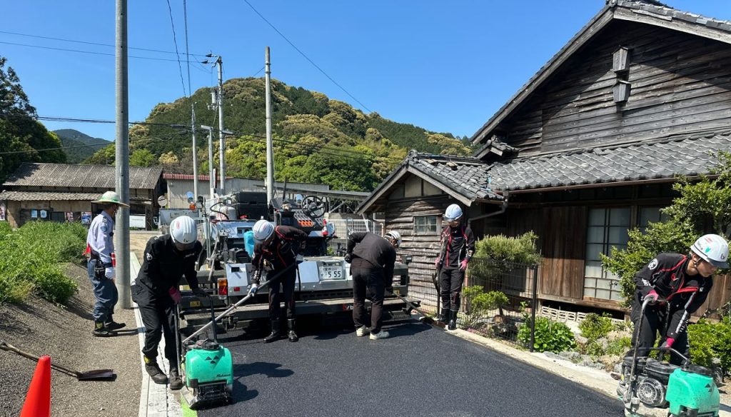 舗装工事